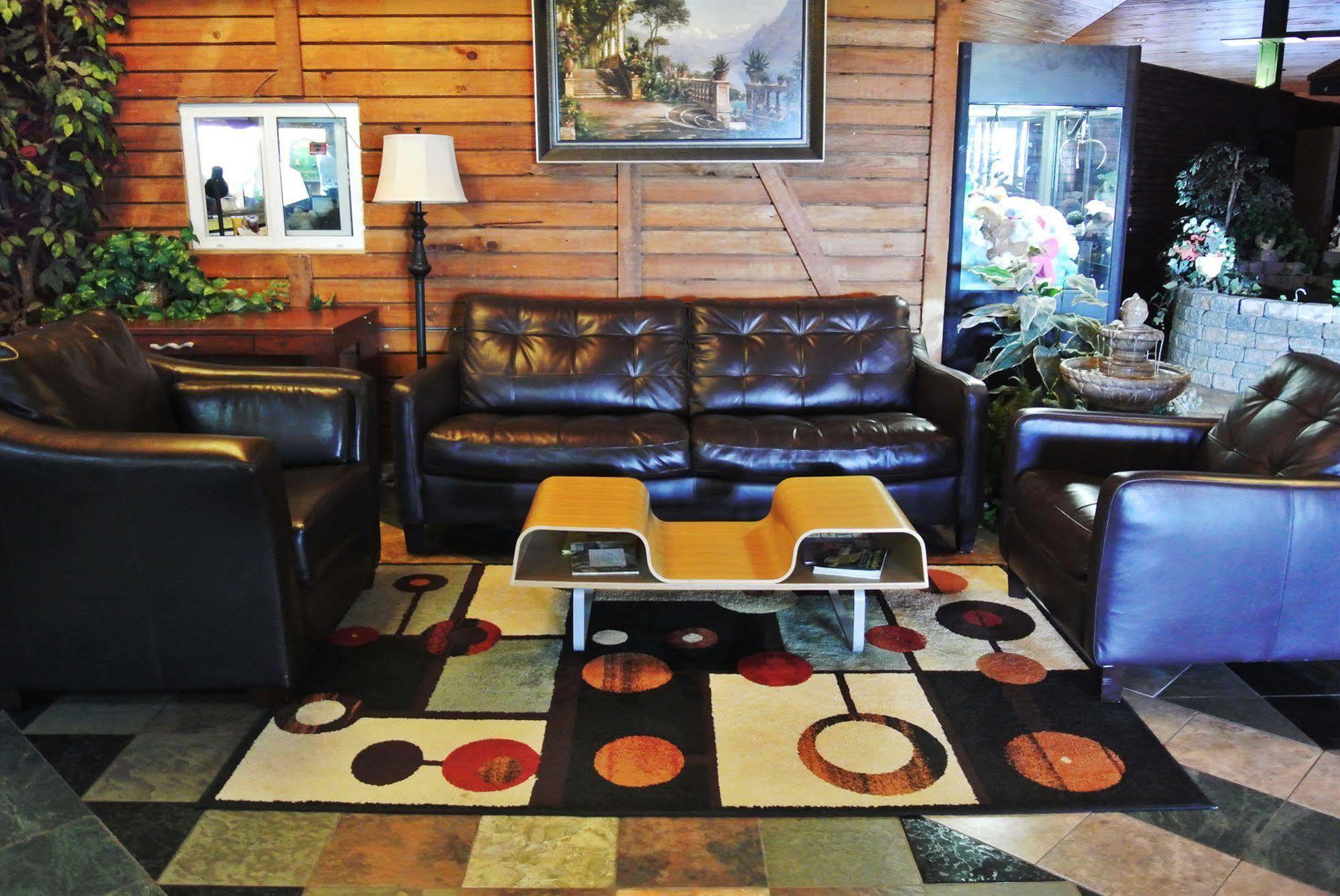 Vegreville Garden Inn Extérieur photo